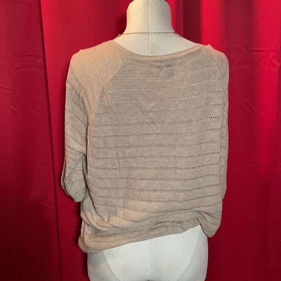 MNG beige top with metallic threading. - Picture 3 of 4